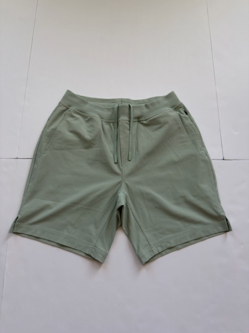 Legends Luka HD Linerless Shorts Men Medium Green Athletic Gym Running Training